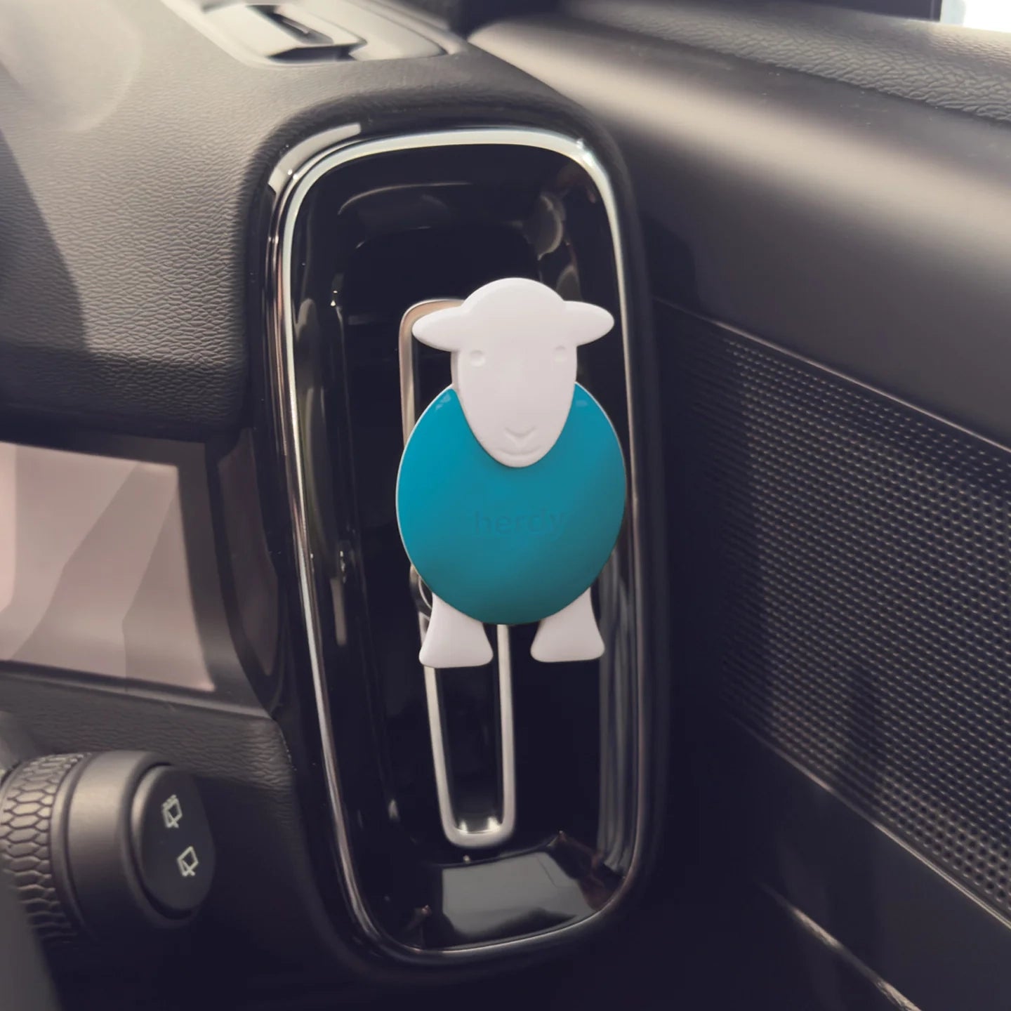 Herdy Woolly Breeze Car Fragrance