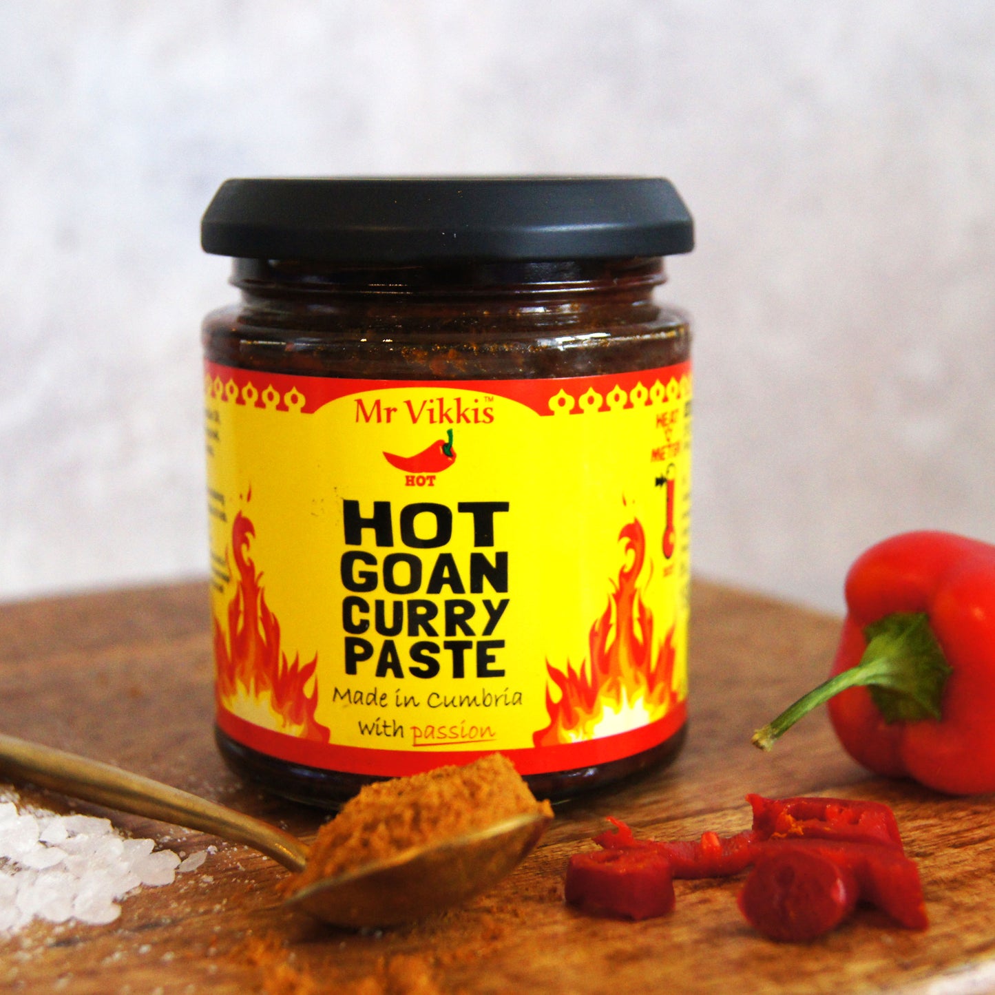 Mr Vikkis Hot Goan Curry Paste 190g